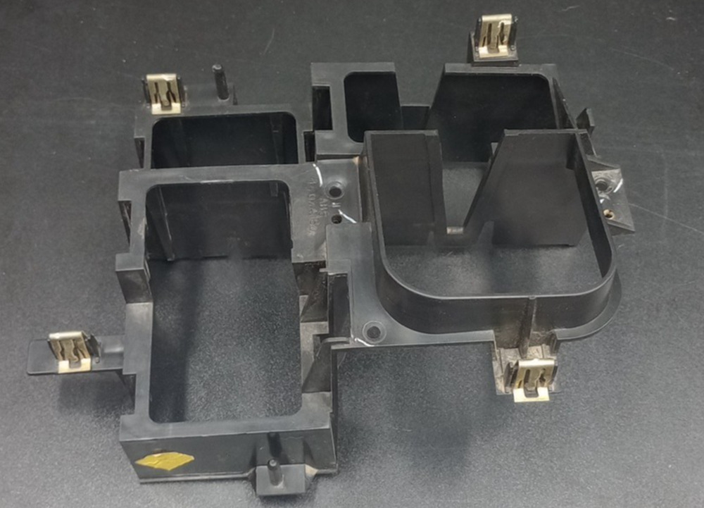 GM 15034164 Switch Vent Housing Silverado Sierra Yukon Tahoe 1500 99-06